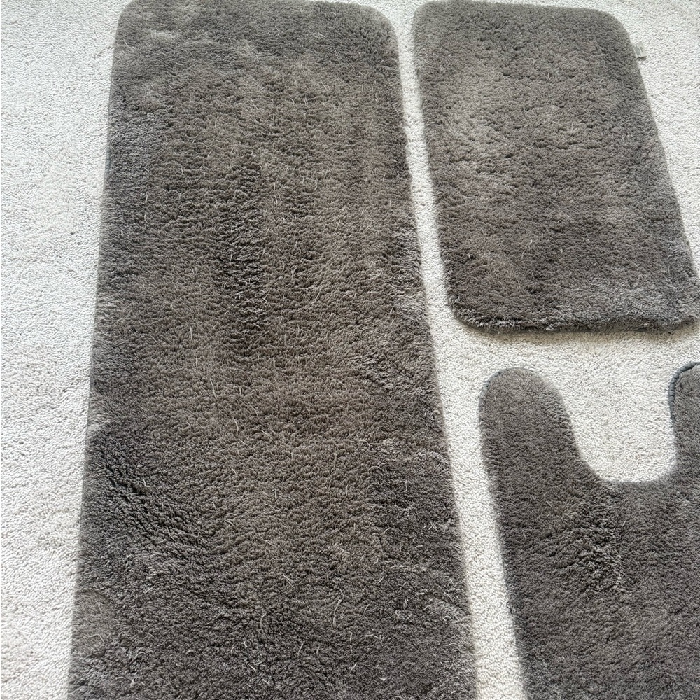 Set of 3 Gray Bathroom Mats - Picture 5 of 7